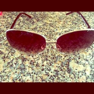 SALE ‼️AMERICAN EAGLE OUTFITTERS SUNGLASSES NO SCRATCHES